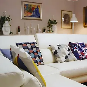 https://casa-vacanza-le-teste-di-moro-siracusa-sicilia.sicilyhotelsitaly.net