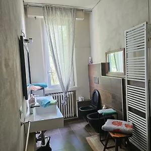 Casa Vincenzo 130 Mq Con Portico Ed Ingresso Esclusivo Dal Giardino , Felino Italie