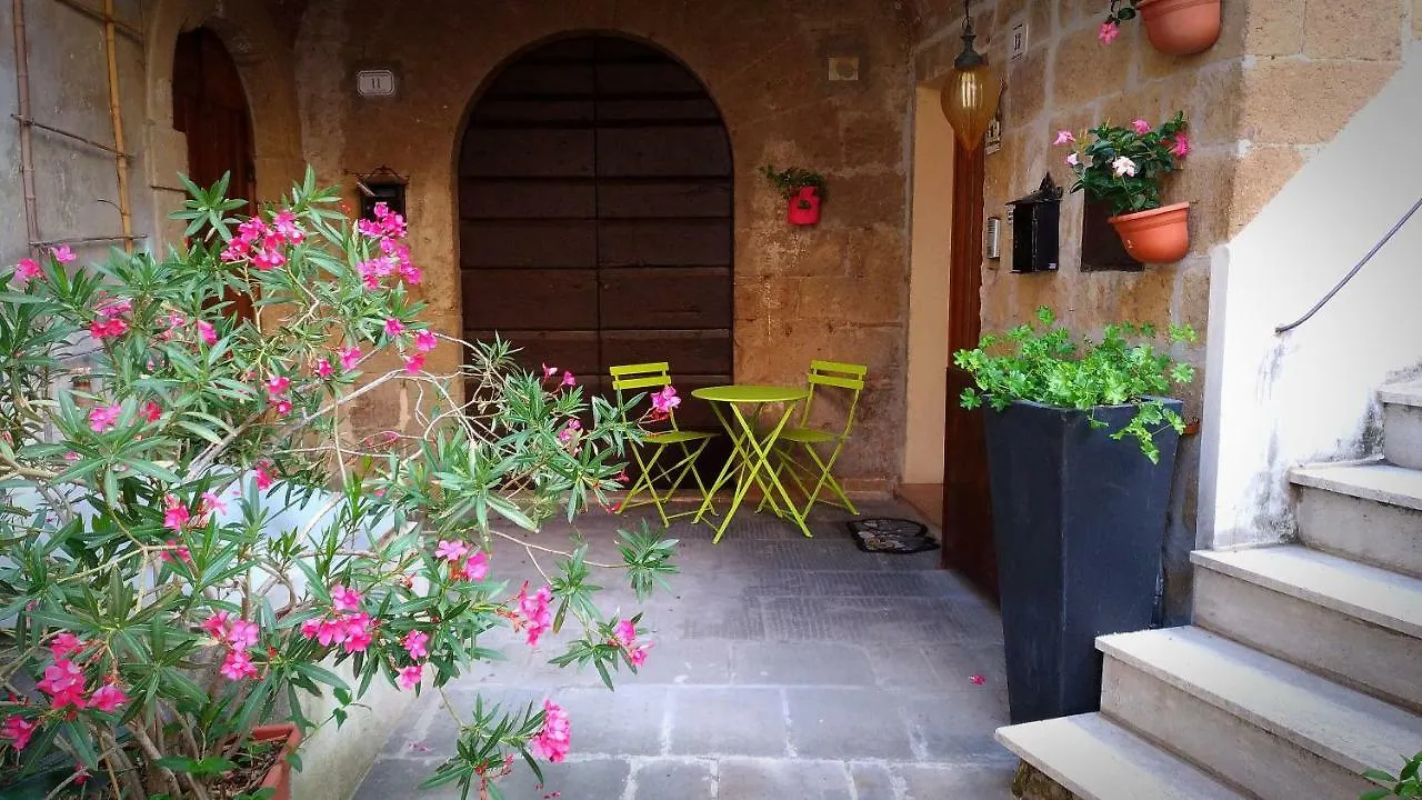 Cittadella 13 romantic house Pitigliano
